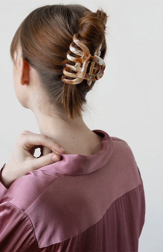 Odelia Claw Clip